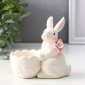 Фигурка с подставкой для мелочей «Белый кролик с цветочком», керамика