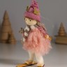 Интерьерная кукла текстильная «Малышка в розовом на лыжах»