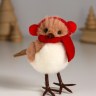 Фигурка «Птичка в наушниках и шарфике»