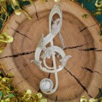 Ёлочная игрушка «Зимнее волшебство. Скрипичный ключ», белый