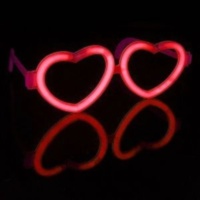 Флуоресцентные очки, Сердце