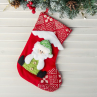 Носок для подарков Снежный дом Деда Мороза, красный