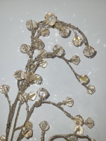 Ветвь декоративная с акриловыми ягодами, Золото