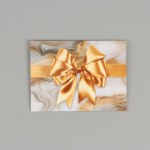 Конверт подарочный «Мрамор», золотой бант