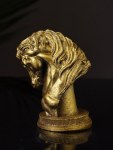 Фигурка гипс «Конь: шахматная фигура», старое золото